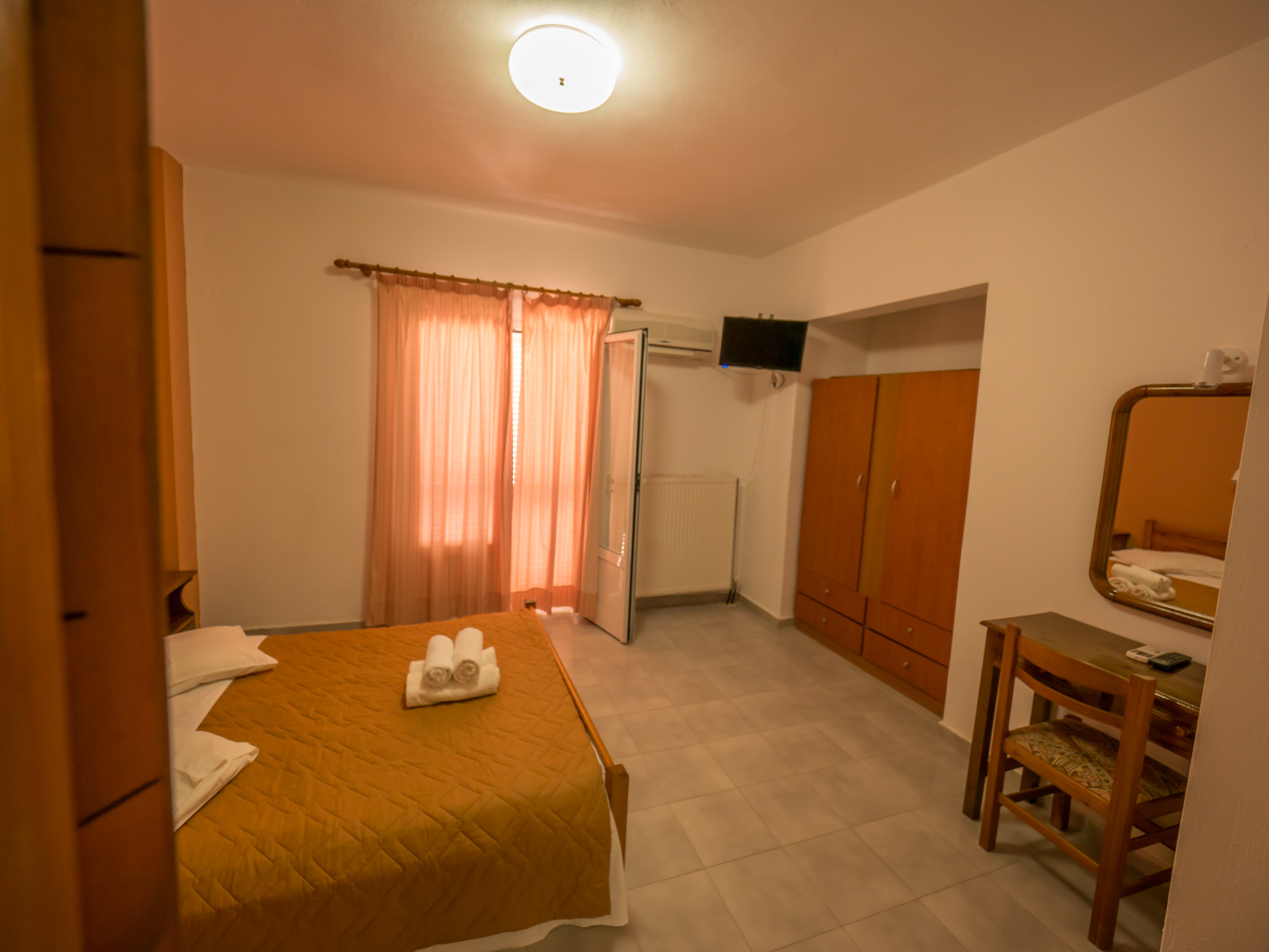 Hotel Harbour View-Oceanis Apartments, Griechenland, Poros. Großes 2